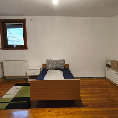 Casa Alex Grue 아파트 *